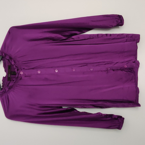 BCBG Luxury silk blouse - Picture 3 of 5